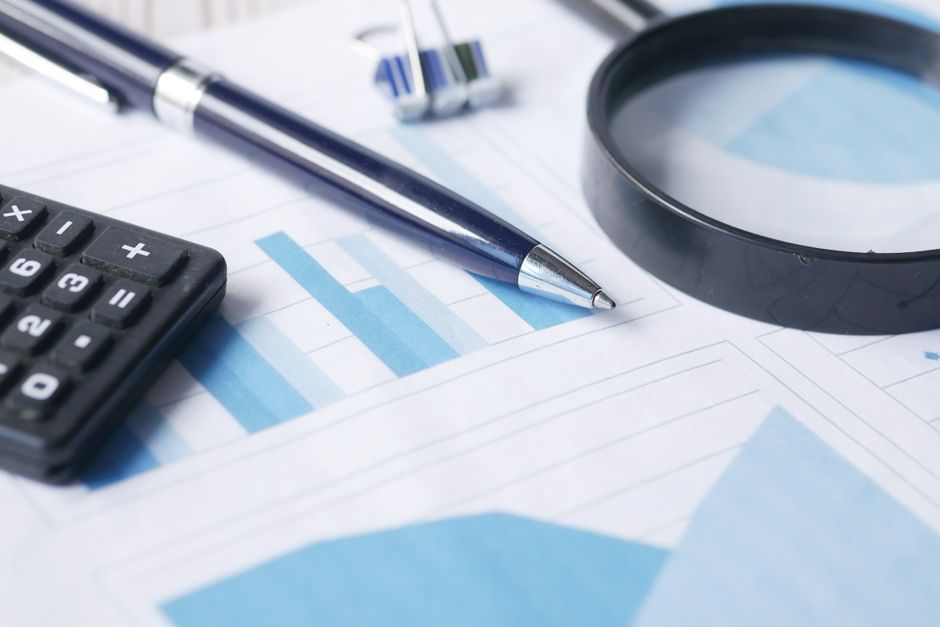 Comparing corporate sustainability efforts across different company disclosures